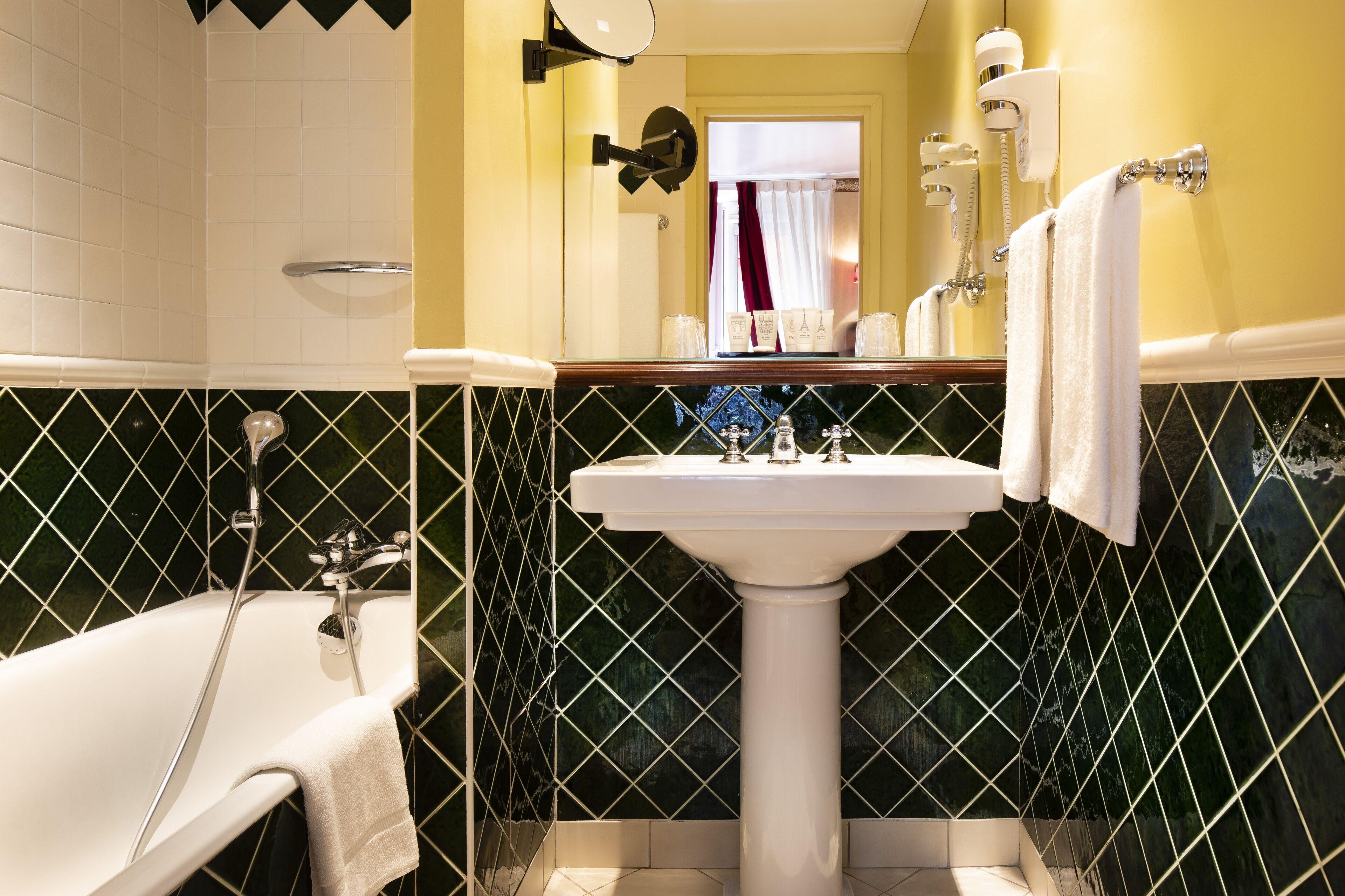 Hotel Britannique Paris